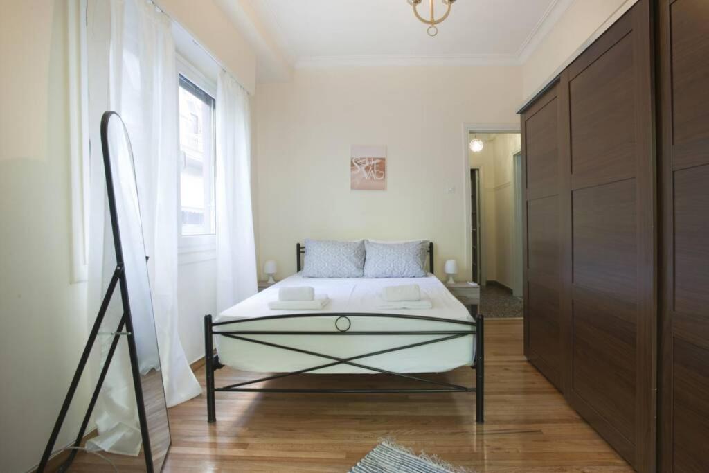 Three Bedrooms Apartment At The Center Of أثينا المظهر الخارجي الصورة